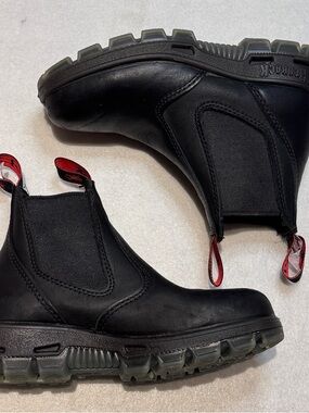 Redback Bobcat ankle Boots - NEW IN BOX